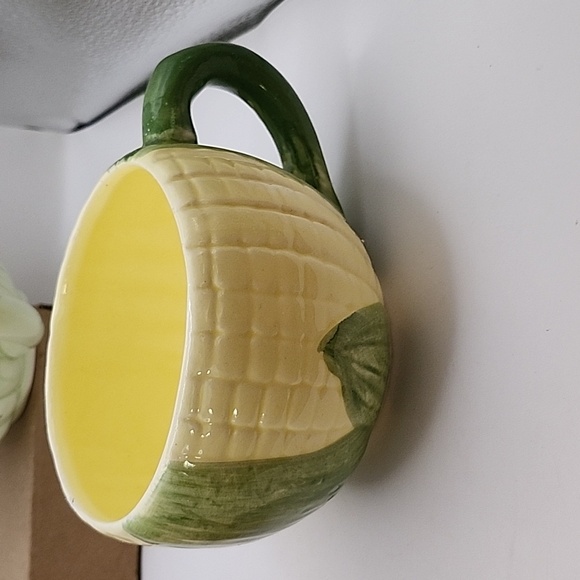 Vintage Ceramic Vegetable Soup Mugs 4 Count 6.25" X 3.75" - Picture 14 of 16